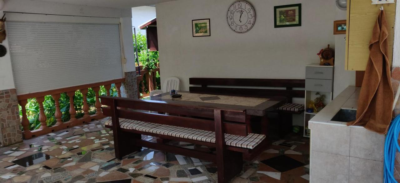 شقة House Lucija بوريتش المظهر الخارجي الصورة